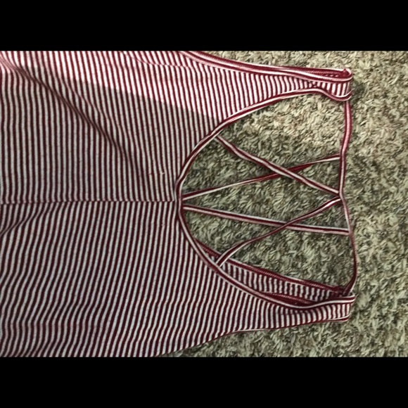 Super fun tank top, with cross back! - Picture 2 of 3